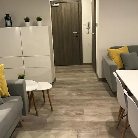 Διαμέρισμα & Basen Kryty *