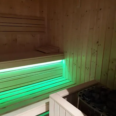 & Basen Kryty Διαμέρισμα *