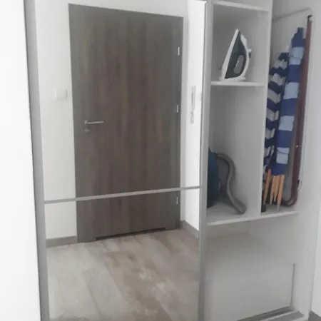 & Basen Kryty Διαμέρισμα